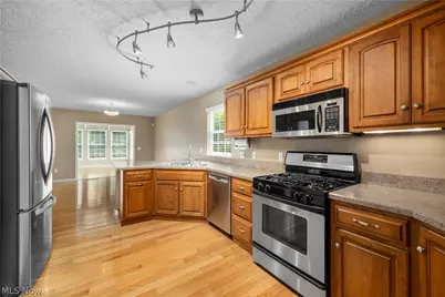 407 Clearbrook Drive, Avon Lake, OH 44012 - Photo 28