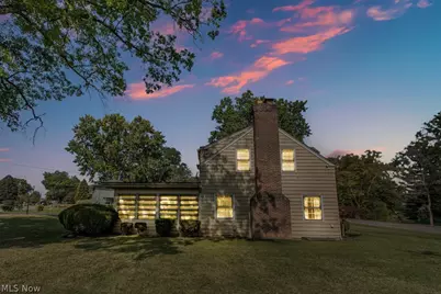 455 Redondo Road, Youngstown, OH 44504 - Photo 4