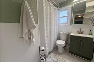 4219 Brockley Ave, Sheffield Lake, OH 44054 - Photo 24