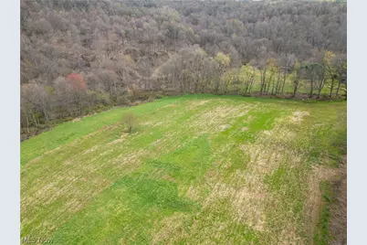 8480 Possum Hollow Road NW, Dundee, OH 44624 - Photo 2