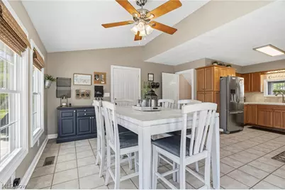 10930 Heltman Avenue NE, Alliance, OH 44601 - Photo 16