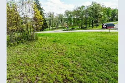8089 Nebraska Road NW, Dundee, OH 44624 - Photo 10
