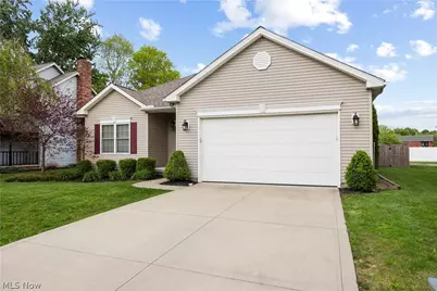 107 Loyola Drive, Elyria, OH 44035 - Photo 2