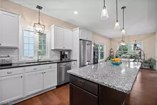 107 Loyola Dr, Elyria, OH 44035 - Photo 12