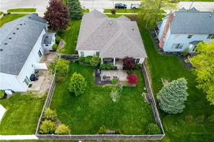 107 Loyola Dr, Elyria, OH 44035 - Photo 44