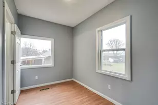 1607 9th St SW, Canton, OH 44706 - Photo 12