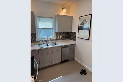 3118 W 82nd Street, Loveland, OH 44102 - Photo 4