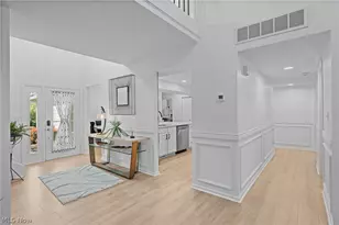 1975 Stansberry Cir, Akron, OH 44313 - Photo 12