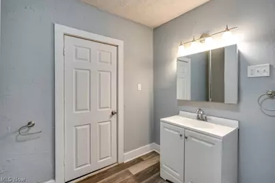 2100 12th Street SW, Akron, OH 44314 - Photo 22