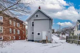 2100 12th St SW, Akron, OH 44314 - Photo 4