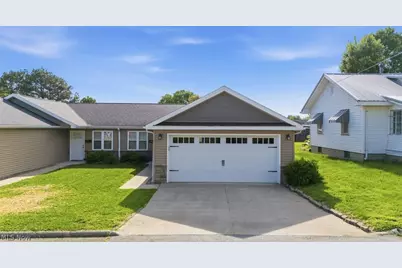 416A Elm Street, Belpre, OH 45714 - Photo 2