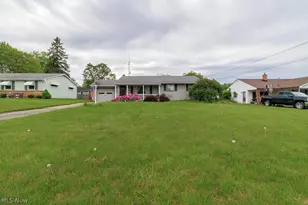 1014 Kirwan Dr, Youngstown, OH 44515 - Photo 18