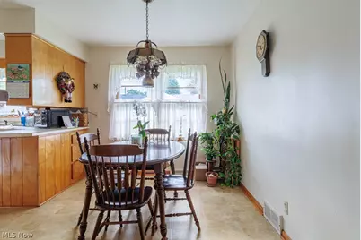 1014 Kirwan Drive, Youngstown, OH 44515 - Photo 8