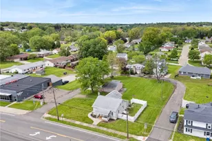 2906 Lincoln Wy NW, Massillon, OH 44647 - Photo 40
