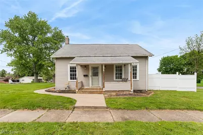 2906 Lincoln Way NW, Massillon, OH 44647 - Photo 2