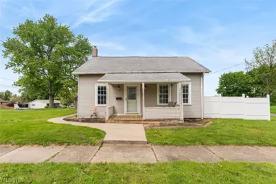 2906 Lincoln Way NW, Massillon, OH 44647 - Photo 1