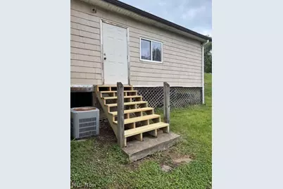 285 Bethany Pike, Wellsburg, WV 26070 - Photo 18