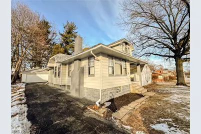 196 Maywood Drive, Youngstown, OH 44512 - Photo 2