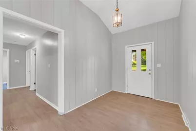1183 Romayne Drive, Akron, OH 44313 - Photo 4