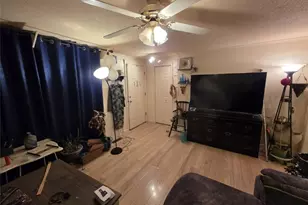 379 Spencer Ave, Morgantown, WV 26501 - Photo 4
