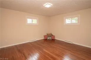 636 Page St, Ravenna, OH 44266 - Photo 16