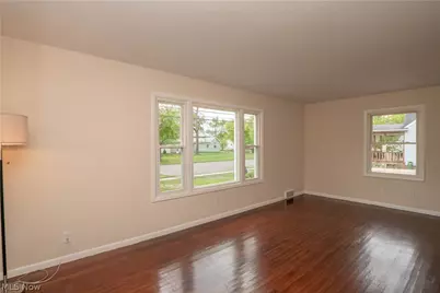 636 Page Street, Ravenna, OH 44266 - Photo 6