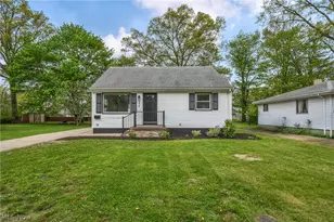 174 Tomahawk Dr, Avon Lake, OH 44012 - Photo 2
