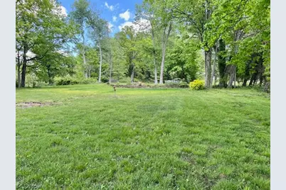 2062 Dupont Road, Parkersburg, WV 26101 - Photo 1