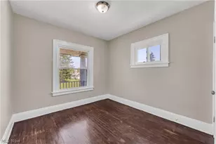 9404 Cardwell Ave, Loveland, OH 44105 - Photo 14