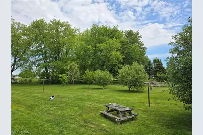 9714 Krabill Road, Sterling, OH 44276 - Photo 8