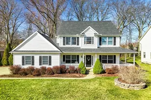 1467 Summerwood Ln, Uniontown, OH 44685 - Photo 2