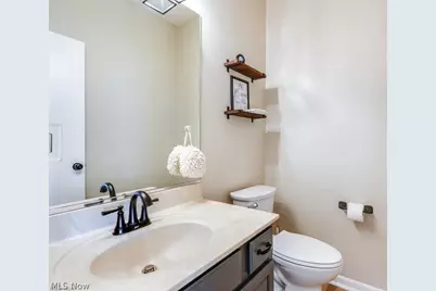 1467 Summer Wood Lane, Uniontown, OH 44685 - Photo 26
