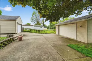 1207 Western Ave SW, Canton, OH 44710 - Photo 38