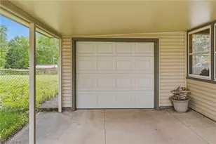 1207 Western Ave SW, Canton, OH 44710 - Photo 4