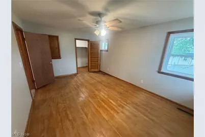 819 39th Street, Vienna, WV 26105 - Photo 12