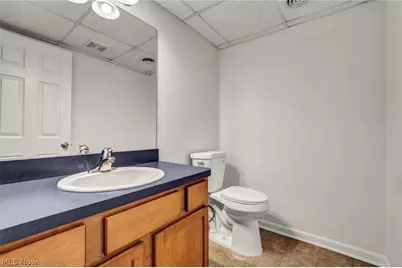 9747 Gates Avenue, Loveland, OH 44105 - Photo 36