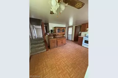 338 S High/Alley, Freeport, OH 43973 - Photo 10