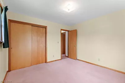 52322 Lakeview Drive, Dillonvale, OH 43917 - Photo 12