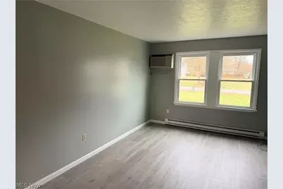929 Cook Avenue #1, Youngstown, OH 44512 - Photo 2