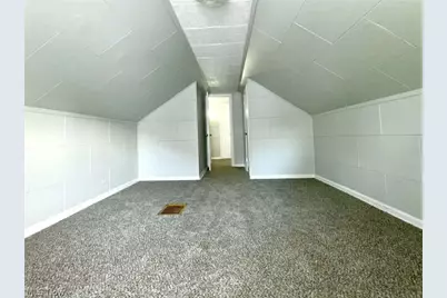 21491 Naumann Avenue, Euclid, OH 44123 - Photo 4