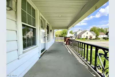 21491 Naumann Avenue, Euclid, OH 44123 - Photo 2