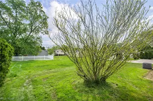 1299 Jackie Ln, Mayfield Heights, OH 44124 - Photo 40