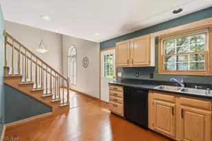 20745 Sun Meadow Trail, Strongsville, OH 44149 - Photo 18