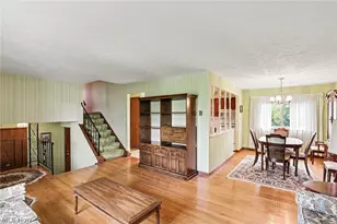 1331 Grant Dr, Parma, OH 44134 - Photo 4