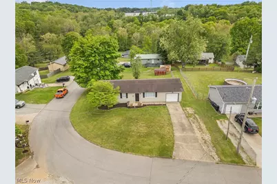 26 Hickory Drive, Little Hocking, OH 45742 - Photo 16