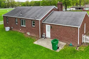 4047 Cascade Dr, Youngstown, OH 44511 - Photo 4