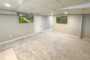 4047 Cascade Dr, Youngstown, OH 44511 - Photo 32