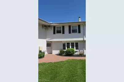 7 Meadowlawn Drive #19, Mentor, OH 44060 - Photo 1