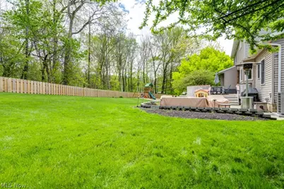 326 Saint Lawrence Circle, Northfield, OH 44067 - Photo 2