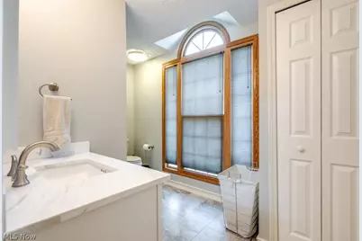 326 Saint Lawrence Circle, Northfield, OH 44067 - Photo 26